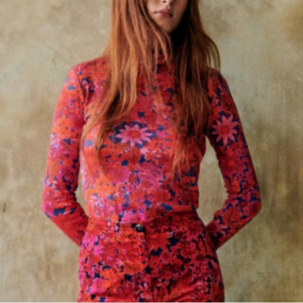 Sezane Floral Red and Purple Women's Top - Picture 2 of 7